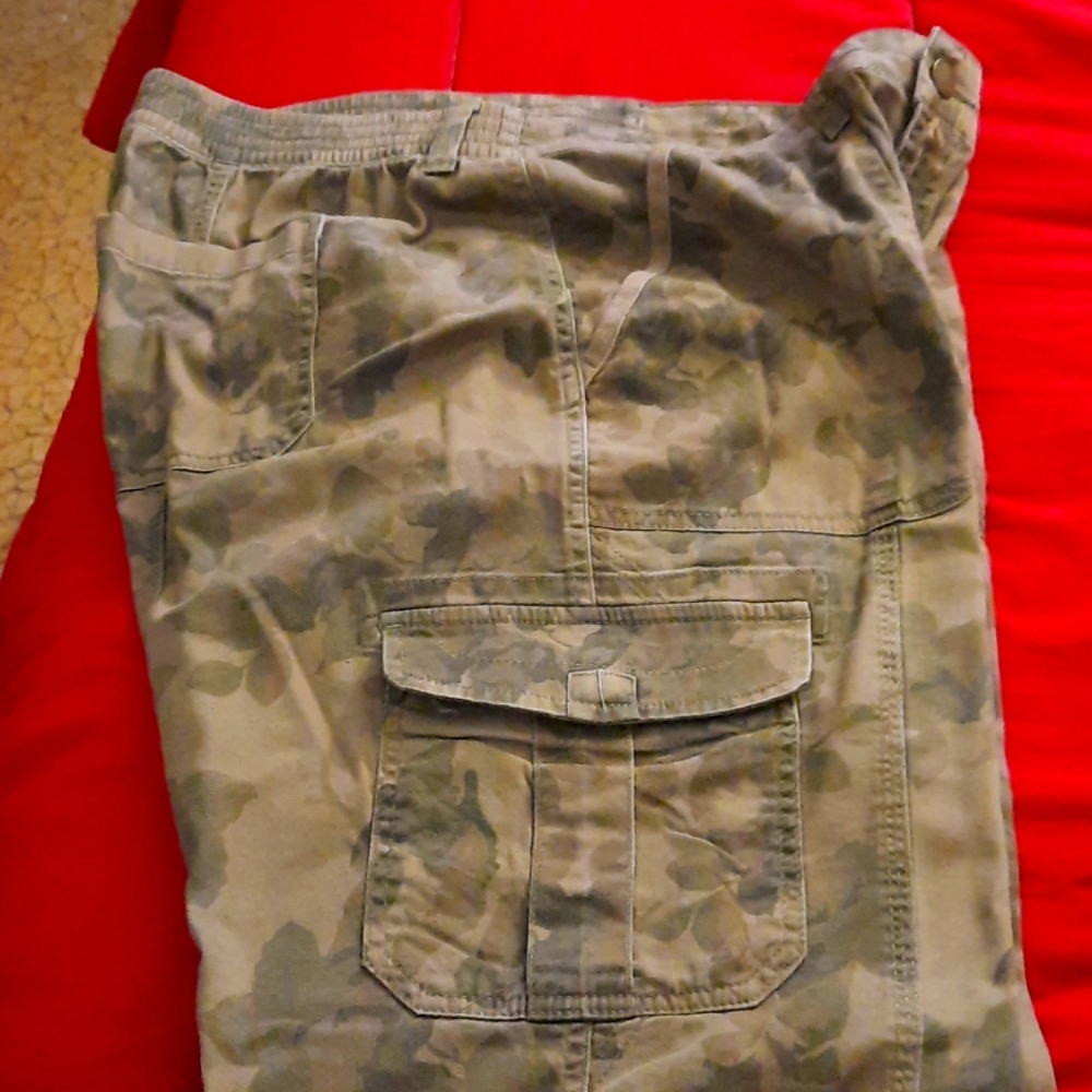 Camo pants